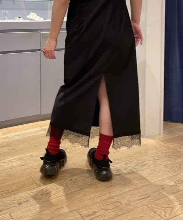 chikaさんの「BEAMS WOMEN｜Ray BEAMS / リブ タック ボリューム スリーブ Tシャツ」を使ったコーディネート