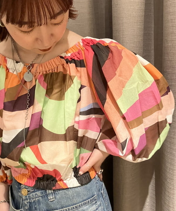 中川　ゆららさんの「BEAMS WOMEN｜Devotion TWINS / プリント クロップド トップス」を使ったコーディネート