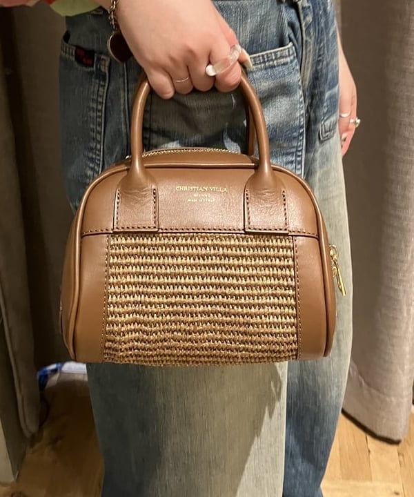 中川　ゆららさんの「BEAMS WOMEN｜Devotion TWINS / プリント クロップド トップス」を使ったコーディネート