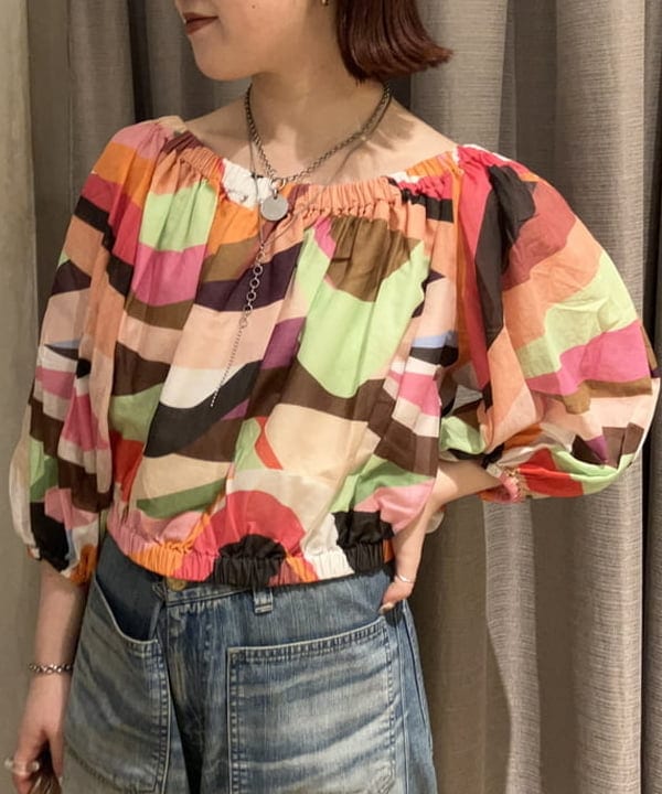 中川　ゆららさんの「BEAMS WOMEN｜Devotion TWINS / プリント クロップド トップス」を使ったコーディネート