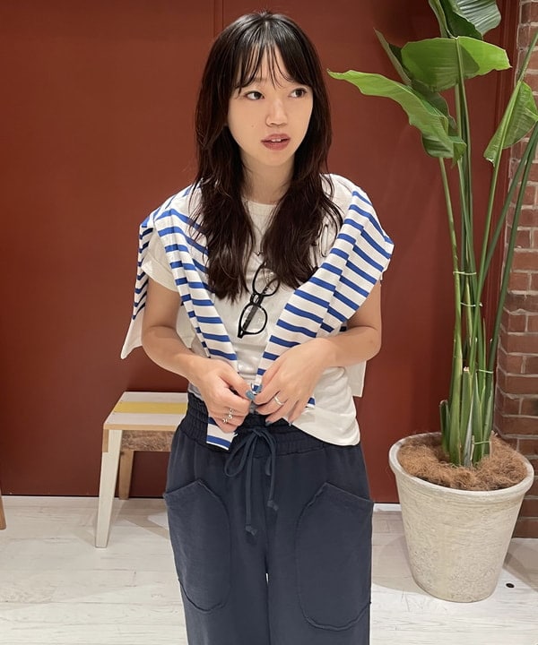 サカサイスズカさんの「BEAMS WOMEN｜maturely /  Linen Blend Work Easy Pants」を使ったコーディネート