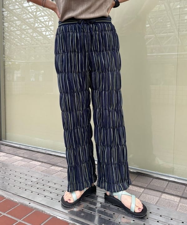 矢野(青木)優香さんの「BEAMS WOMEN｜BEAMS BOY / ランダム リブ クルーネック ショートスリーブ」を使ったコーディネート
