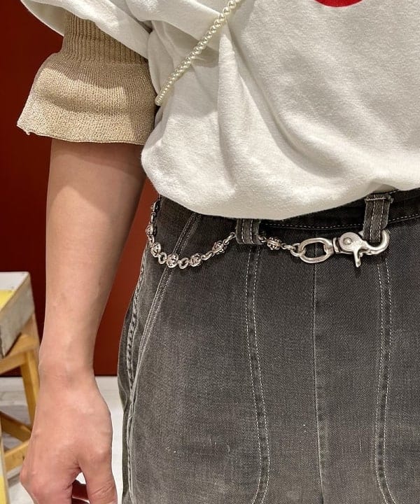 marieさんの「BEAMS WOMEN｜BEAMS BOY / 樹脂 パール ロング ネックレス」を使ったコーディネート