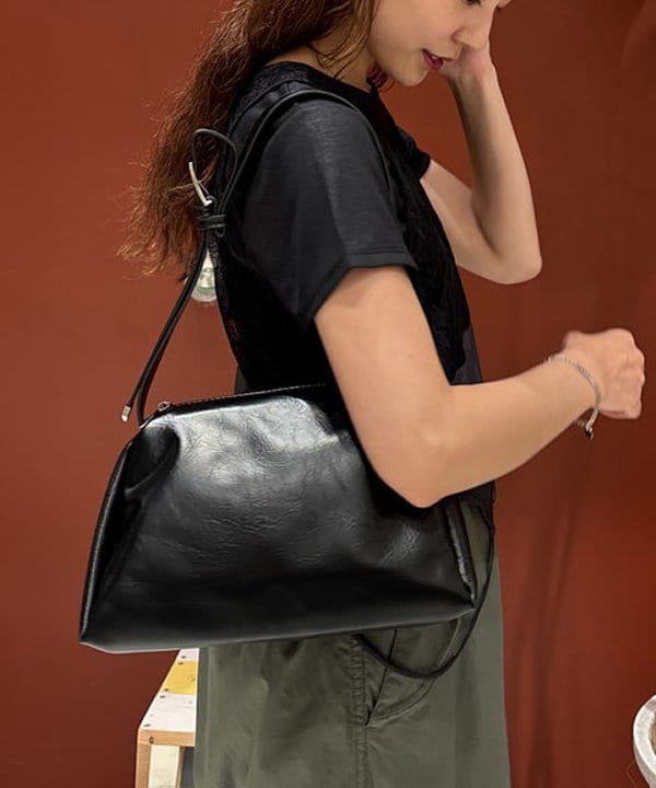 佐々木 南美さんの「BEAMS WOMEN｜Ray BEAMS / 箔 プリント リブ Tシャツ」を使ったコーディネート