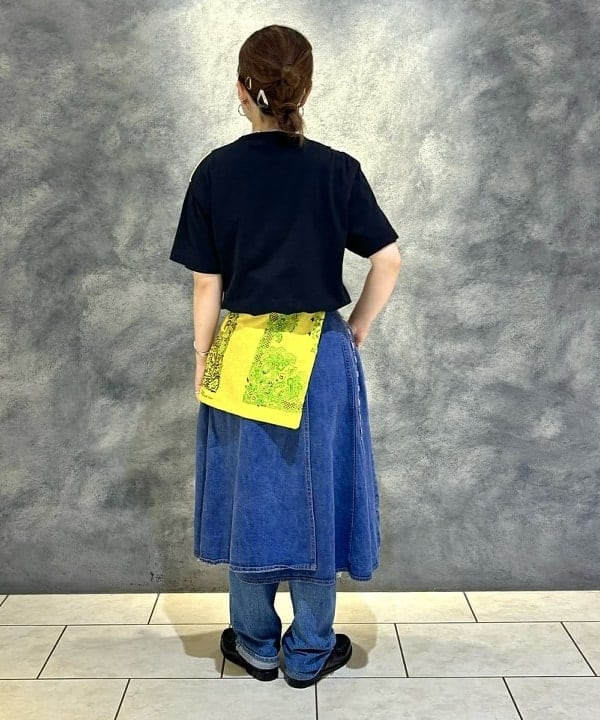 吉野 多恵さんの「BEAMS WOMEN｜SUGAR CANE Add Human Labor / PATCH WORK WORK  T-SHIRT」を使ったコーディネート