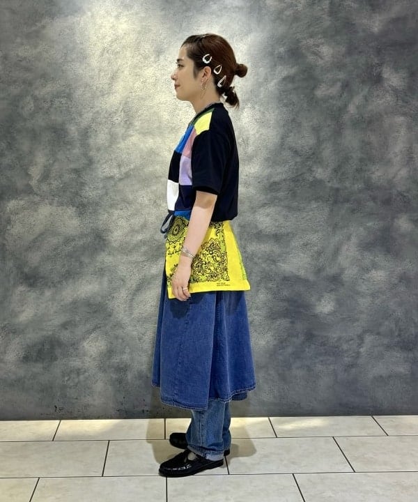吉野 多恵さんの「BEAMS WOMEN｜SUGAR CANE Add Human Labor / PATCH WORK WORK  T-SHIRT」を使ったコーディネート