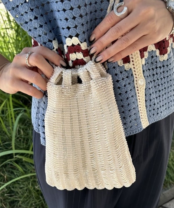 ちりこさんの「BEAMS WOMEN｜Ray BEAMS / ウェーブ ボーダー ニット シャツ」を使ったコーディネート