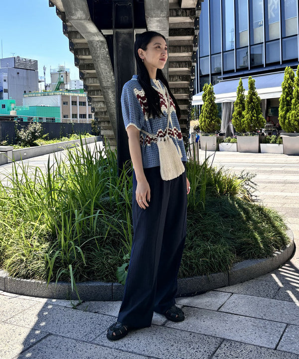 ちりこさんの「BEAMS WOMEN｜Ray BEAMS / ウェーブ ボーダー ニット シャツ」を使ったコーディネート