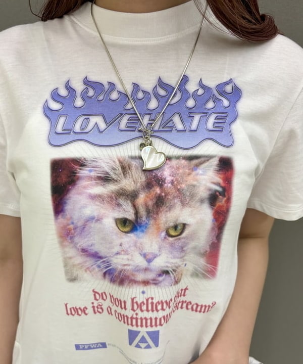 ヒカリさんの「BEAMS WOMEN｜XOLO JEWELRY × Ray BEAMS / 別注 Big Heart Necklace」を使ったコーディネート