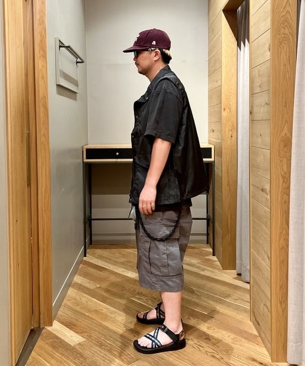 新里 京介さんの「BEAMS WOMEN｜NEW. / HECTOR'S」を使ったコーディネート