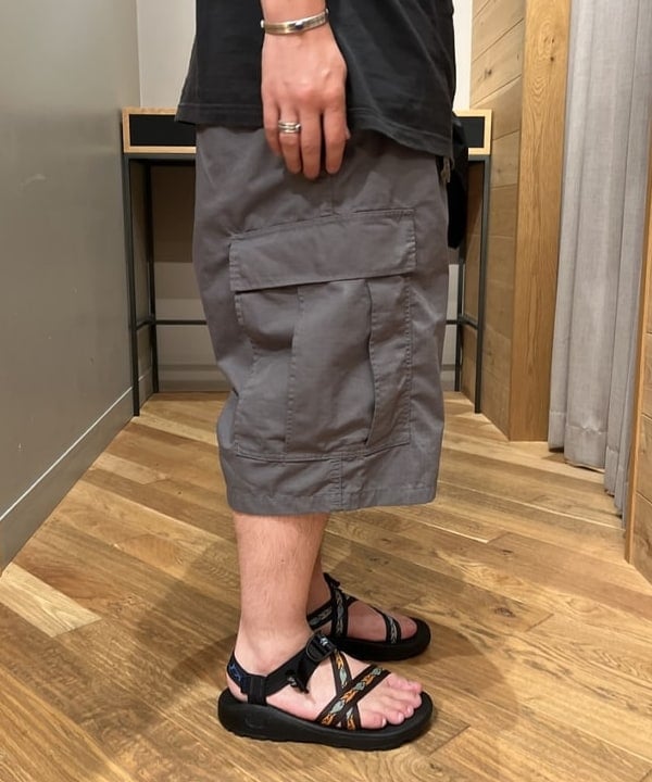 新里 京介さんの「BEAMS WOMEN｜NEW. / HECTOR'S」を使ったコーディネート