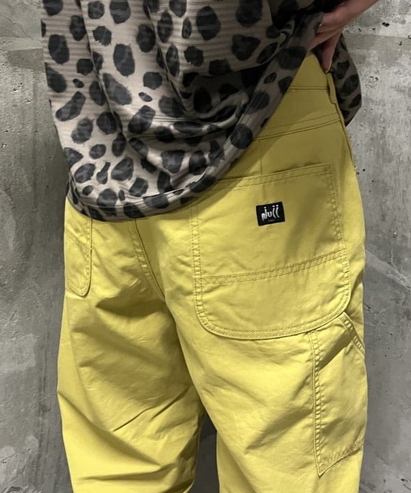 前田 優衣さんの「BEAMS WOMEN｜ティアドロップ 眼鏡」を使ったコーディネート