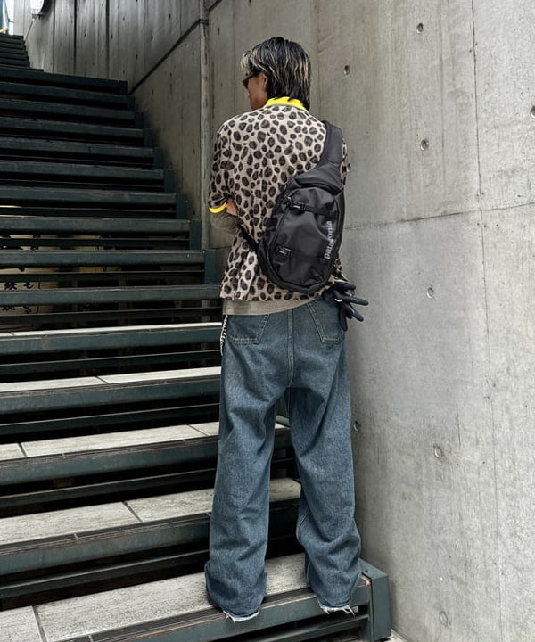 Ryohei Takataさんの「BEAMS WOMEN｜BEAMS / ワイドフィット デニムパンツ」を使ったコーディネート