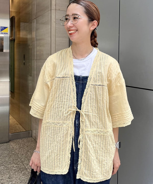 たぐみさんの「BEAMS WOMEN｜BEAMS BOY / ヴィンテージ レース ピンタック」を使ったコーディネート