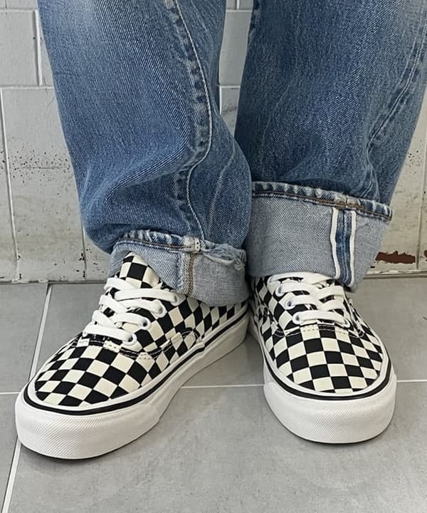 小原 もこさんの「BEAMS WOMEN｜BEAMS BOY / メッシュ リンガー ショートスリーブ Tシャツ」を使ったコーディネート