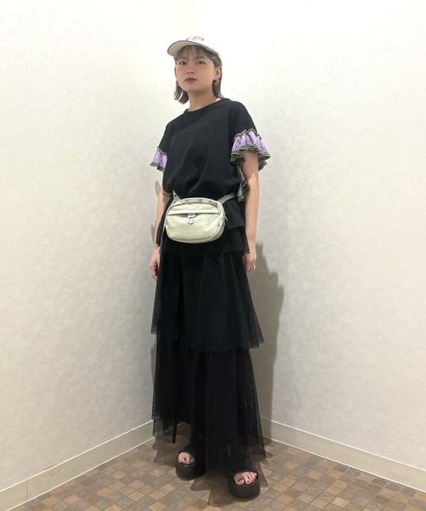 あすかさんの「BEAMS WOMEN｜Ray BEAMS / ライン ニット フリル スリーブ Tシャツ」を使ったコーディネート