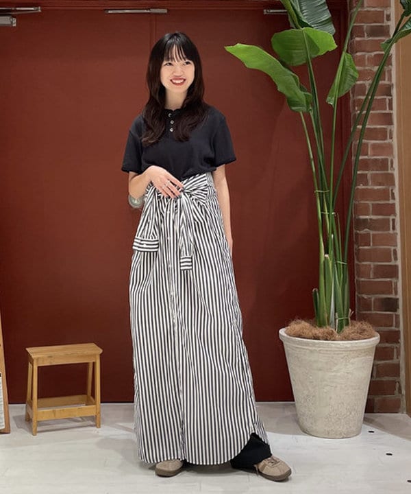 サカサイスズカさんの「BEAMS WOMEN｜ストライプ ボタンダウン ロングスリーブ シャツワンピース」を使ったコーディネート