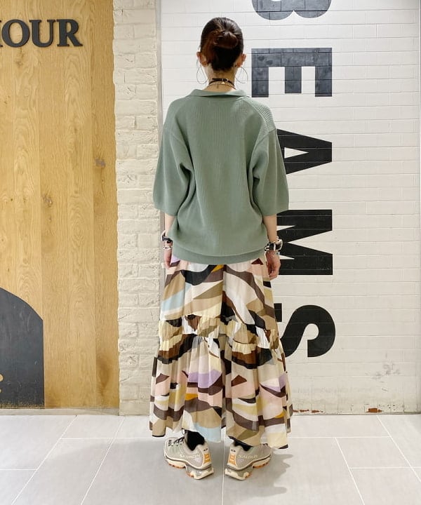 りかちょび/岸本梨佳さんの「BEAMS WOMEN｜Otro Accesorio / フラワー リング」を使ったコーディネート