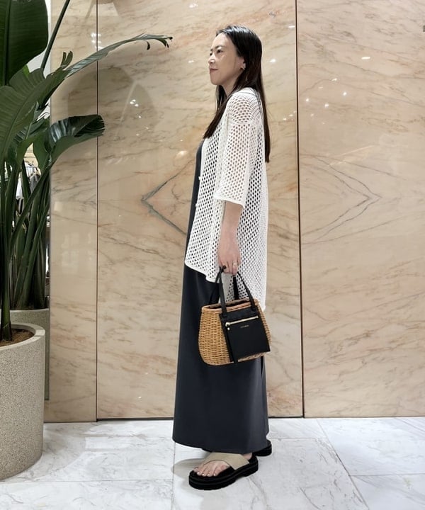 関 桂子さんの「BEAMS WOMEN｜CAMINANDO × Demi-Luxe BEAMS / 別注 トング サンダル」を使ったコーディネート