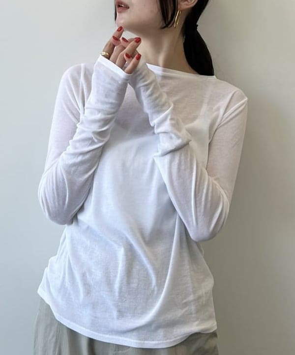 隈元 楓さんの「BEAMS WOMEN｜KEEN / HOWSER Ⅲ SLIDE ボア シューズ」を使ったコーディネート