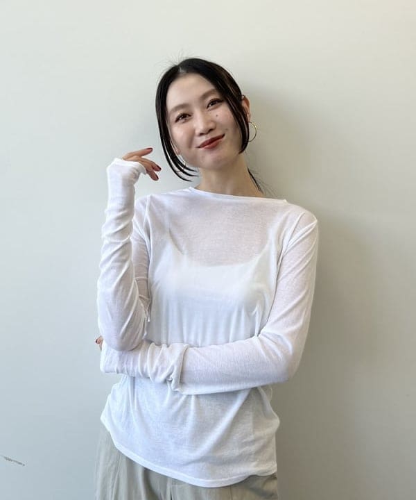 隈元 楓さんの「BEAMS WOMEN｜KEEN / HOWSER Ⅲ SLIDE ボア シューズ」を使ったコーディネート