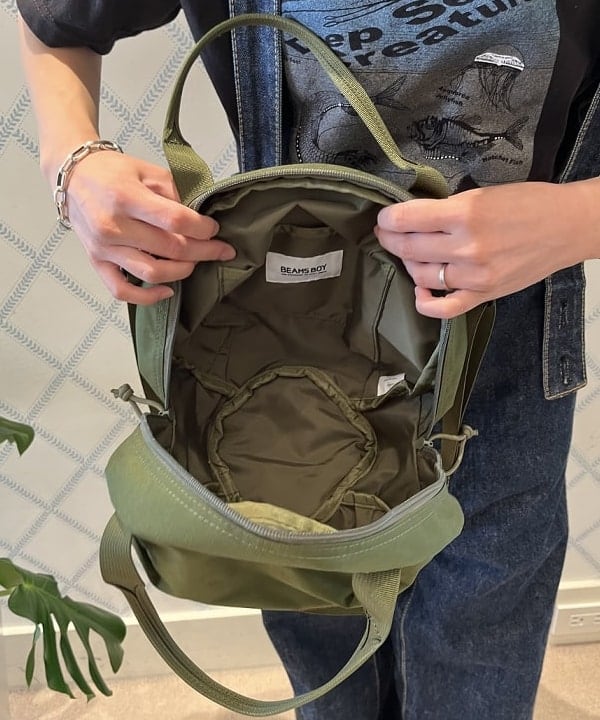 たぐみさんの「BEAMS WOMEN｜ボーイ ベーシック Tシャツ」を使ったコーディネート