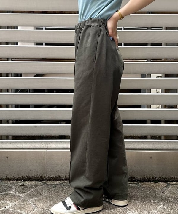 ナツハさんの「BEAMS WOMEN｜BEAMS BOY / イレギュラー バンダナ バッグ」を使ったコーディネート