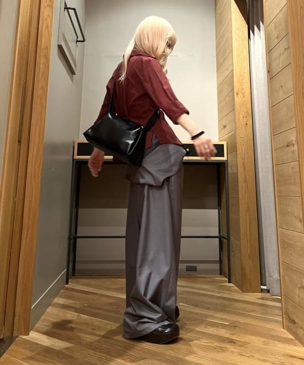 コスゲさんの「BEAMS WOMEN｜リンクル バッグ」を使ったコーディネート