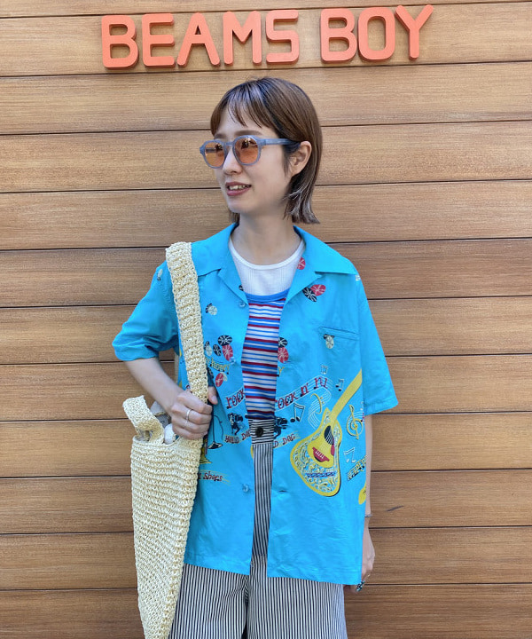 Kaoru Sakumaさんの「BEAMS WOMEN｜STAR OF HOLLYWOOD / Rock 'n' Roll Guitar Short Sleeve Shirt」を使ったコーディネート