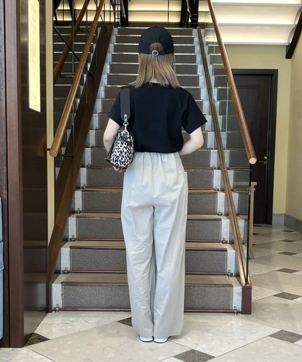 蒲原 捺美さんの「BEAMS WOMEN｜ハイツイスト プレーン Tシャツ」を使ったコーディネート