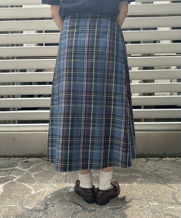 チナツさんの「BEAMS WOMEN｜FRUIT OF THE LOOM × BEAMS BOY / 2PACK TEE」を使ったコーディネート