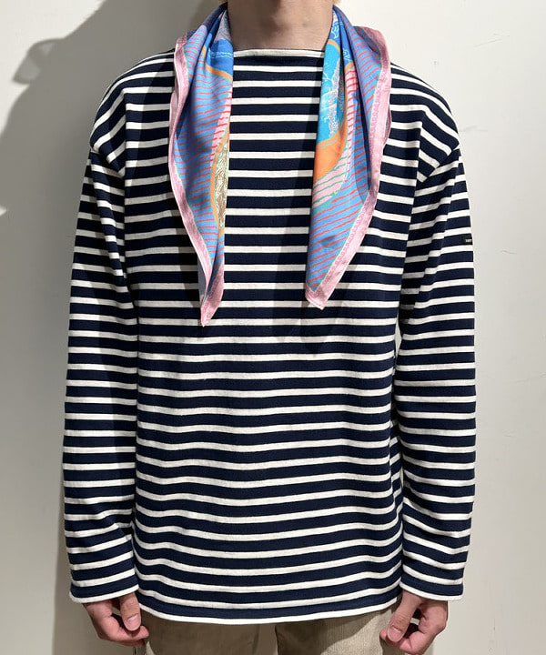 及川 晃さんの「BEAMS WOMEN｜REMI RELIEF / 別注 Corduroy Shorts」を使ったコーディネート