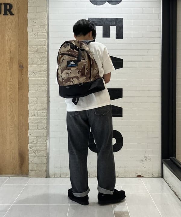 赤羽 花さんの「BEAMS WOMEN｜noeyedia × Ray BEAMS / サングラス "NE447"」を使ったコーディネート