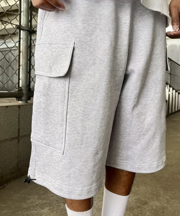 NADEL ナデールさんの「BEAMS WOMEN｜スウェット カーゴ ショートパンツ」を使ったコーディネート