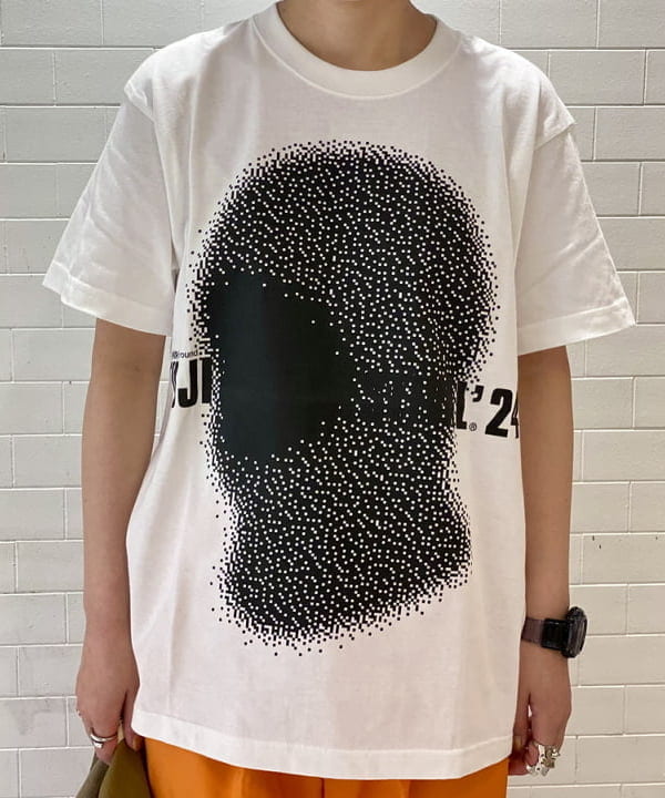 鈴木 悠里さんの「BEAMS WOMEN｜BEAMS / 1プリーツ ワーク トラウザーズ」を使ったコーディネート