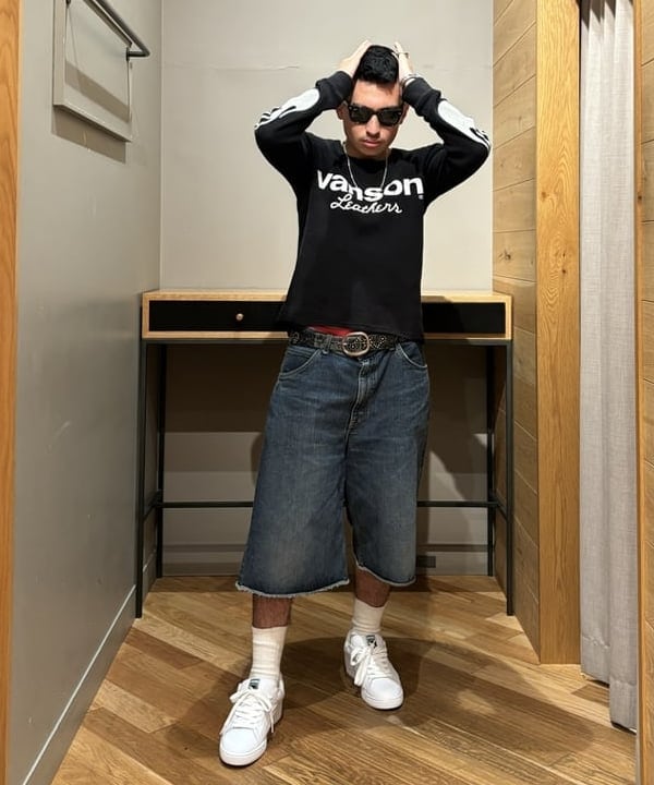 ディクソン 太陽さんの「BEAMS WOMEN｜TIMEX × BEAMS / 別注 IRONMAN（R）8-LAP METAL」を使ったコーディネート