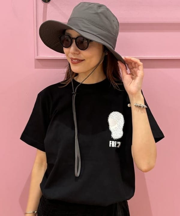 佐々木 南美さんの「BEAMS WOMEN｜NOEYEDIA / サングラス "NE-430"」を使ったコーディネート