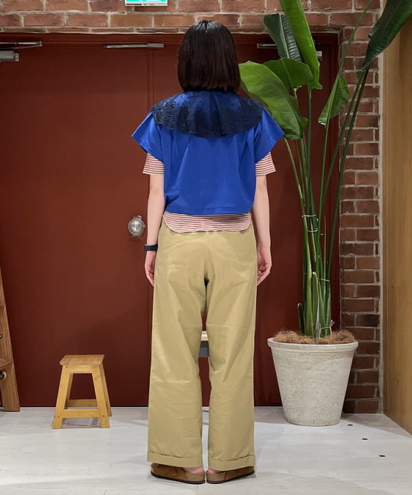 クロサワさんの「BEAMS WOMEN｜BEAMS BOY / ミリタリー チノパンツ」を使ったコーディネート