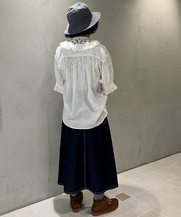 小原 もこさんの「BEAMS WOMEN｜ラップ プリーツ スカート」を使ったコーディネート