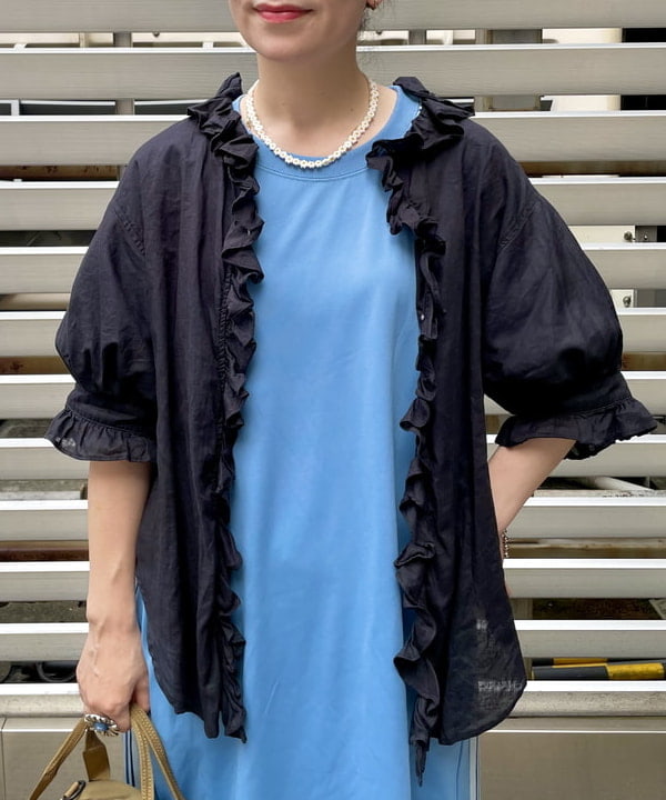 コウリキ　マミさんの「BEAMS WOMEN｜BRIEFING × BEAMS BOY / 別注 ヘルメット バッグ」を使ったコーディネート