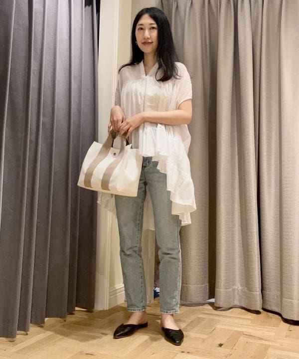 りえさんの「BEAMS WOMEN｜VIOLAd’ORO / ジーノ メッシュ トートバッグ M」を使ったコーディネート