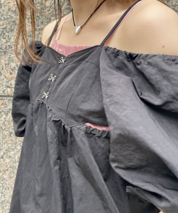 田中 里実さんの「BEAMS WOMEN｜ベルテッド バッグ」を使ったコーディネート