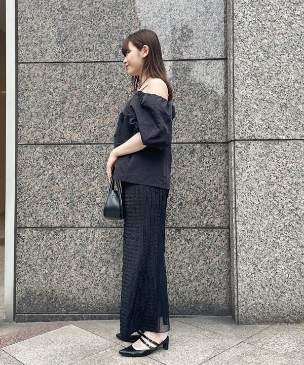 田中 里実さんの「BEAMS WOMEN｜ベルテッド バッグ」を使ったコーディネート