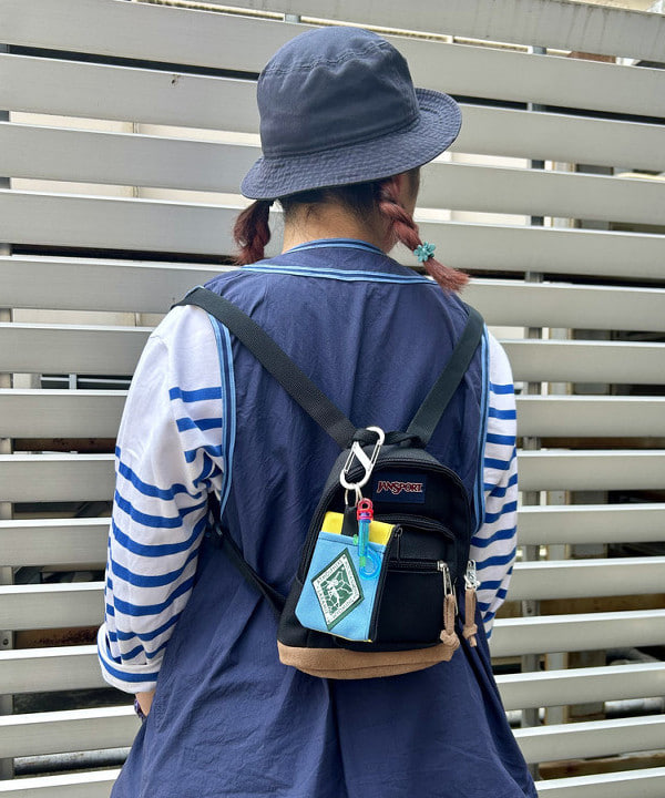Kyooka Sayakaさんの「BEAMS WOMEN｜ナバルボーダー ビッグ ボートネック カットソー」を使ったコーディネート