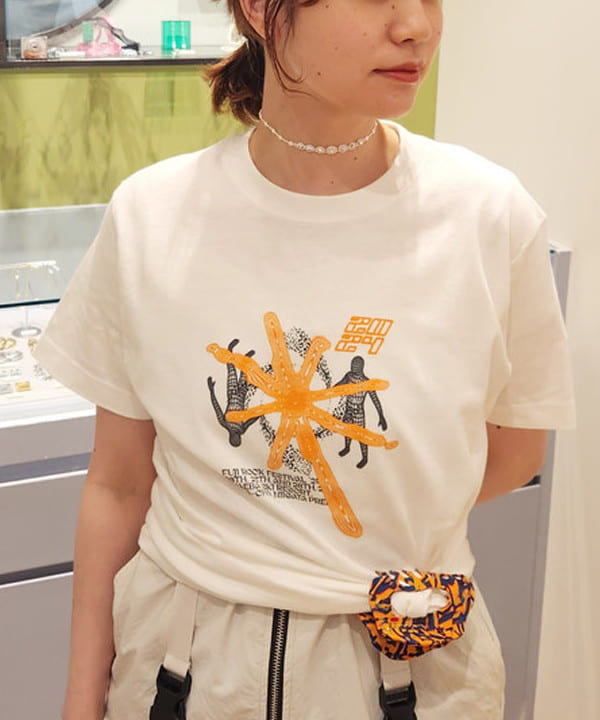 saori KATOさんの「BEAMS WOMEN｜Ray BEAMS / ギャザー ジップ サロペット ワンピース」を使ったコーディネート