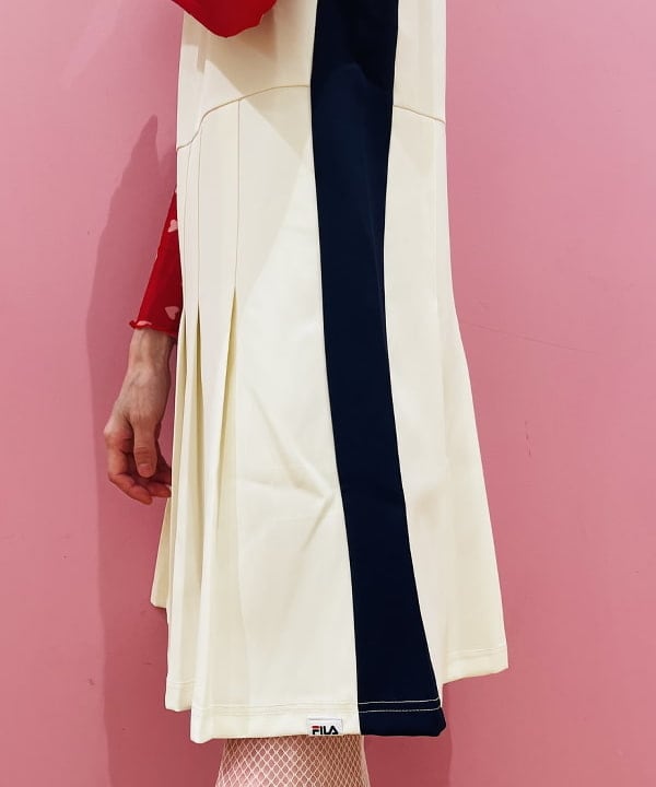 ひるてぃさんの「BEAMS WOMEN｜FILA × Ray BEAMS / 別注 40-LOVE ワンピース」を使ったコーディネート