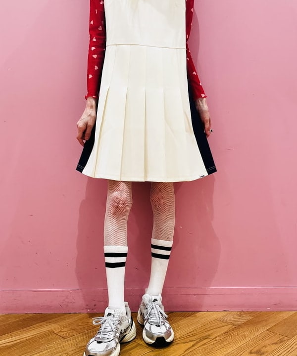 ひるてぃさんの「BEAMS WOMEN｜FILA × Ray BEAMS / 別注 40-LOVE ワンピース」を使ったコーディネート