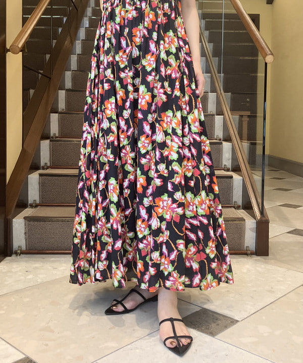 蒲原 捺美さんの「BEAMS WOMEN｜■MARIHA / シンデレラのドレス」を使ったコーディネート