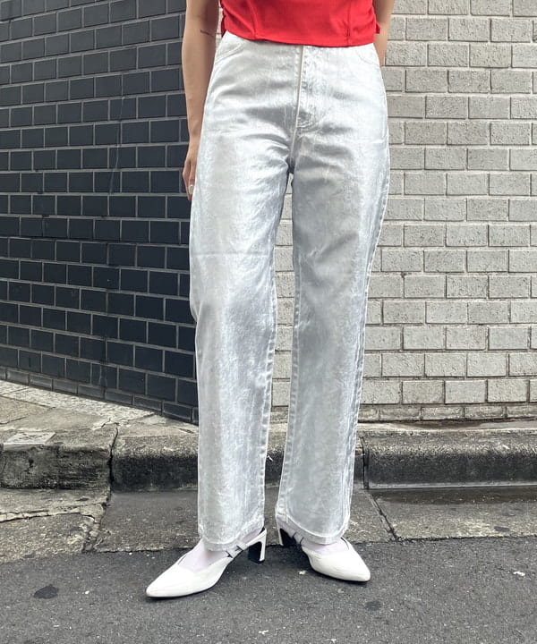 れいなさんの「BEAMS WOMEN｜箔プリント デニムパンツ」を使ったコーディネート