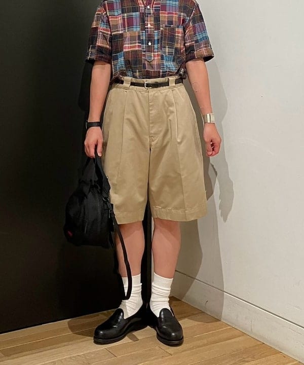 土田 達也さんの「BEAMS WOMEN｜BRIEFING × BEAMS BOY / 別注 ヘルメット バッグ」を使ったコーディネート